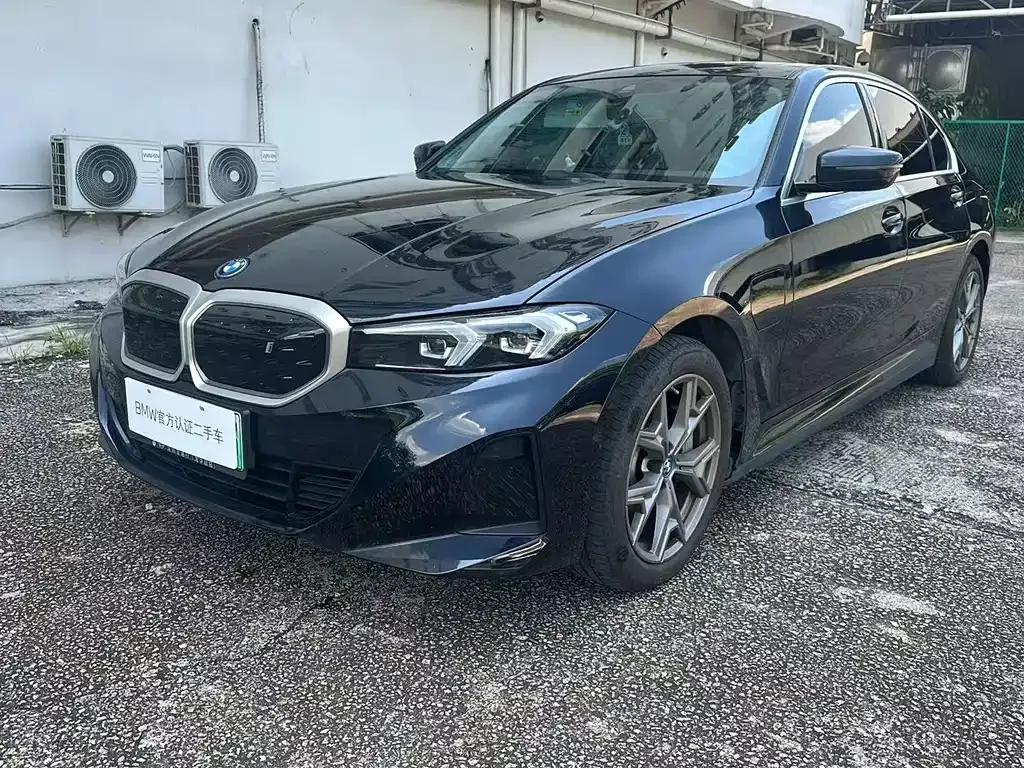 BMW i3 — фото 1