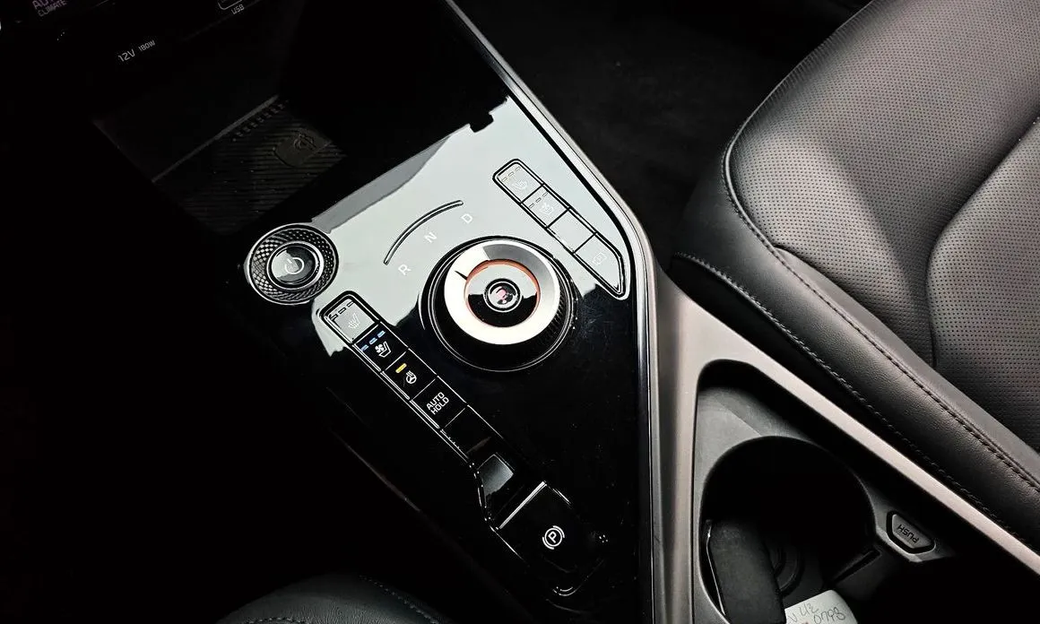Kia Niro — фото 4