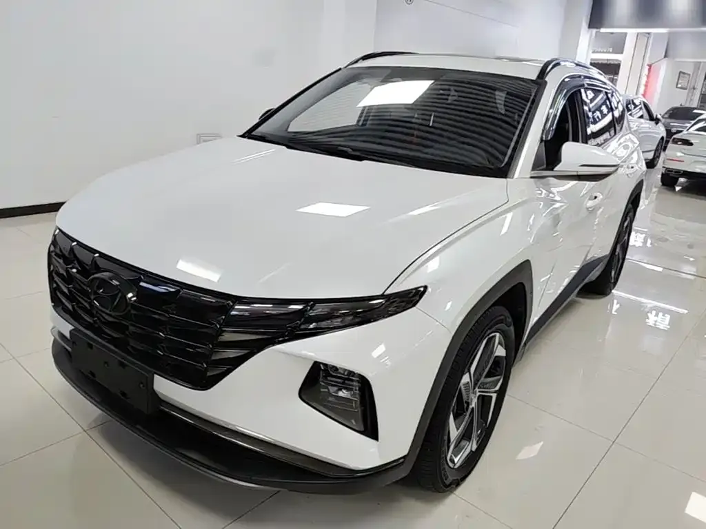 Hyundai Tucson — фото 7