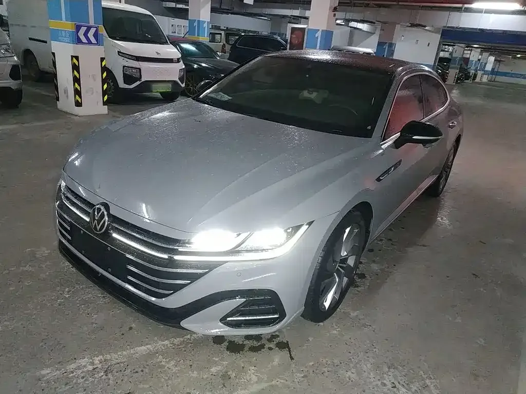 Volkswagen CC — фото 1