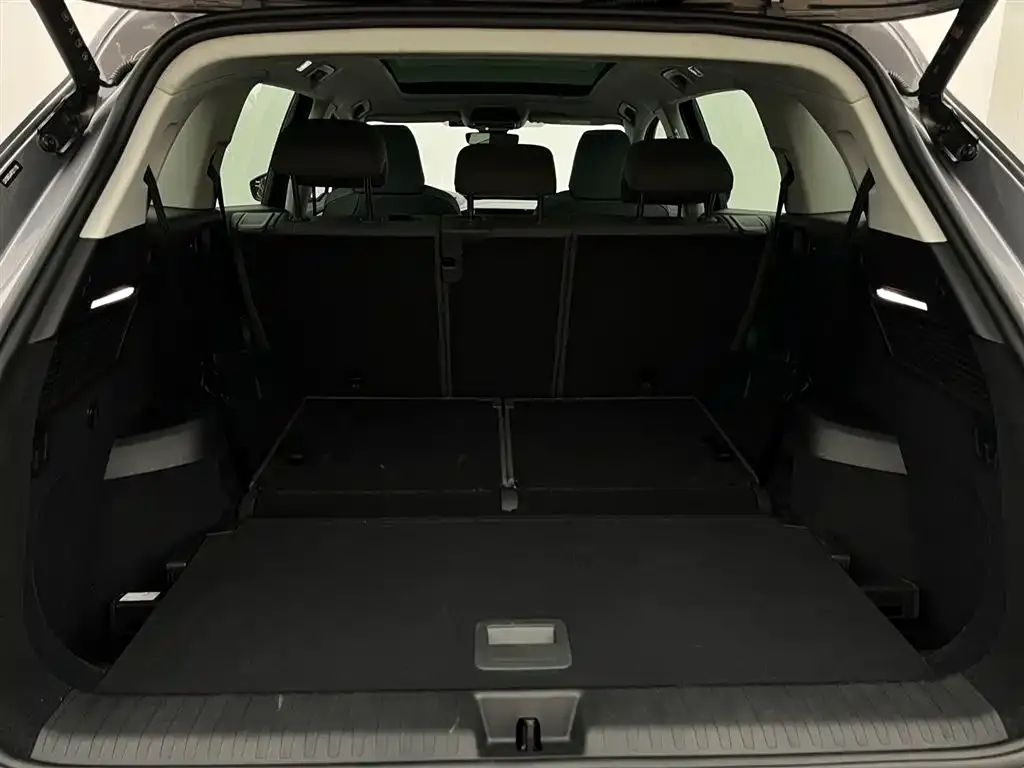 Audi Q5 e-tron — фото 2