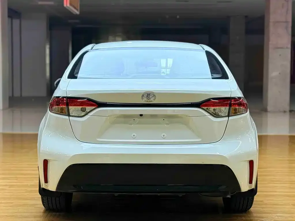 Toyota Levin — фото 3