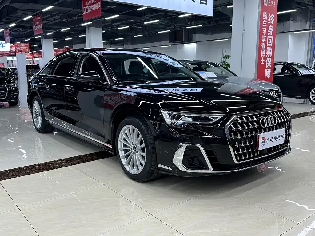 Audi A8 — фото 6