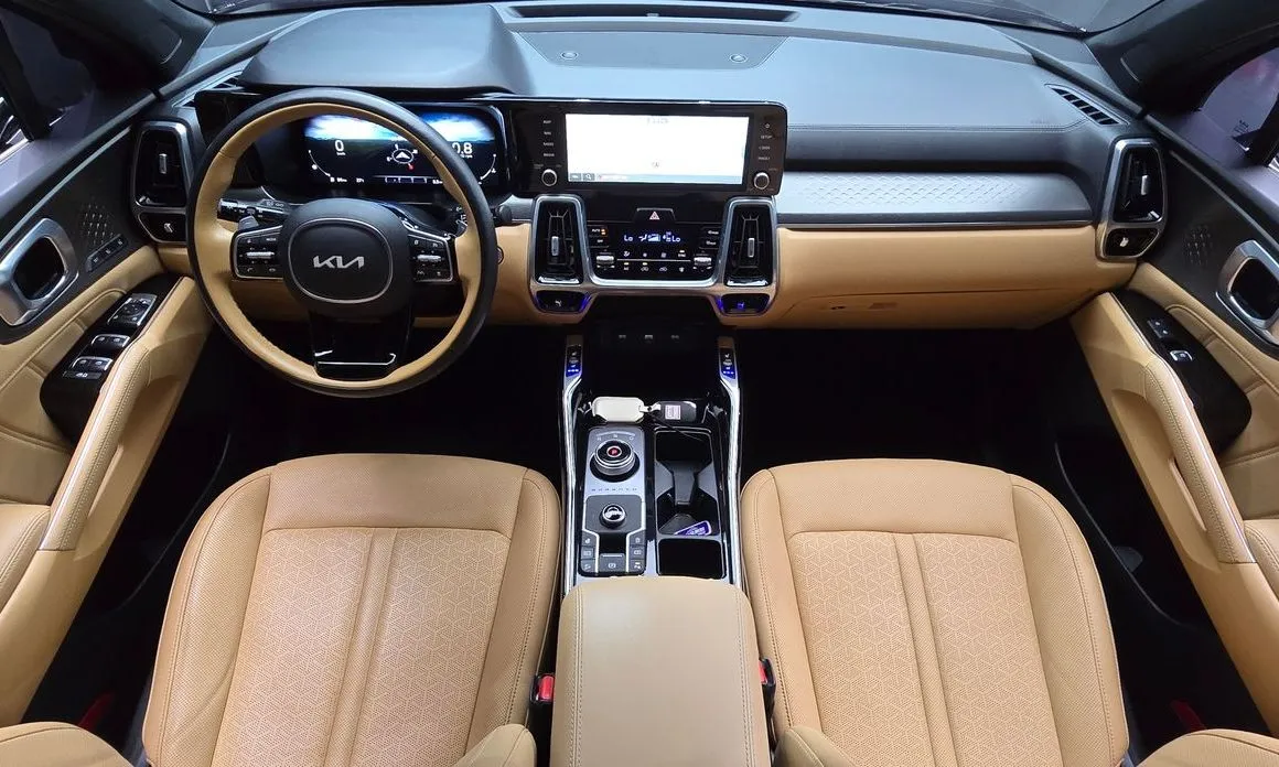 Kia Sorento — фото 9