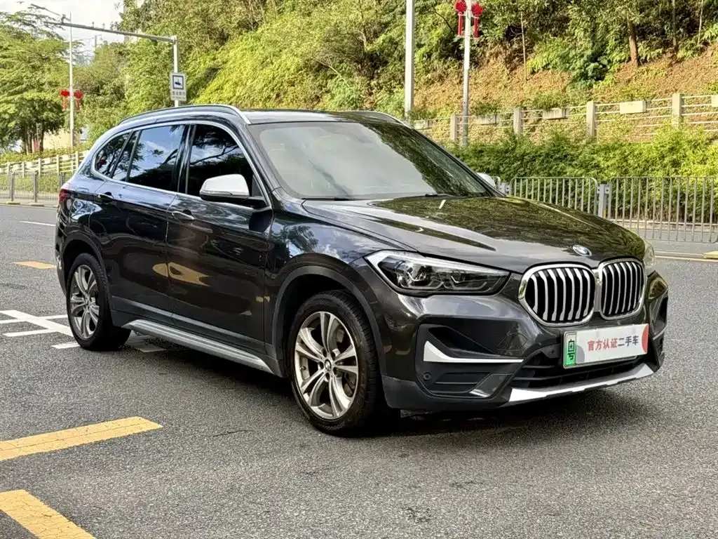 BMW X1 — фото 7