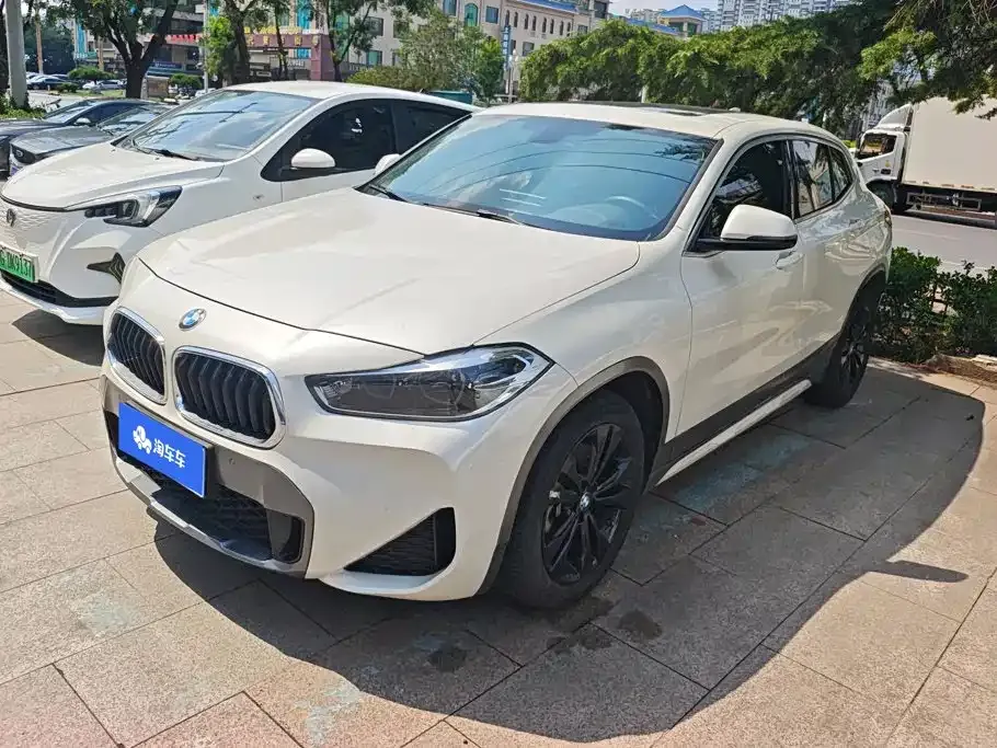 BMW X2 — фото 1