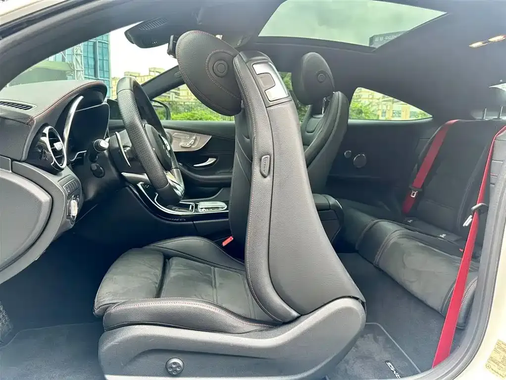 Mercedes-Benz C-Class AMG — фото 2