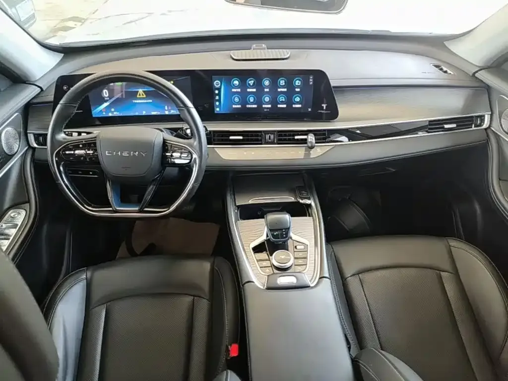 Chery Tiggo 8 PRO NEV — фото 8