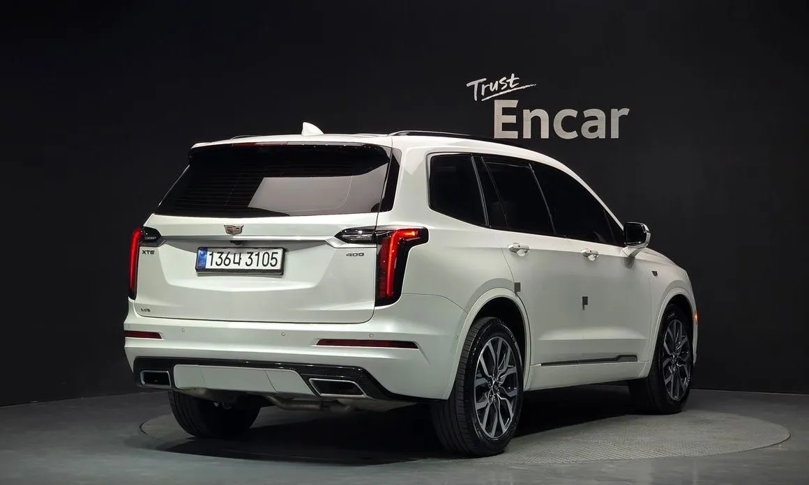 Cadillac XT6 — фото 2