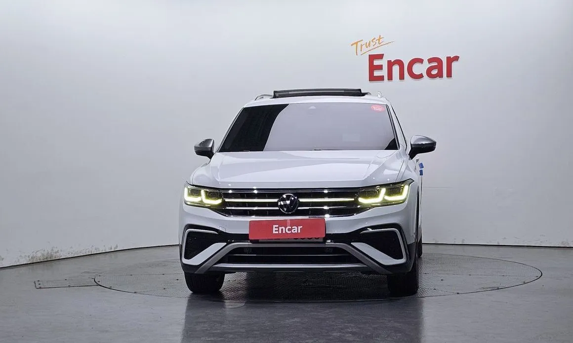 Volkswagen Tiguan — фото 4