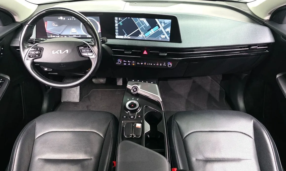 Kia EV6 — фото 9