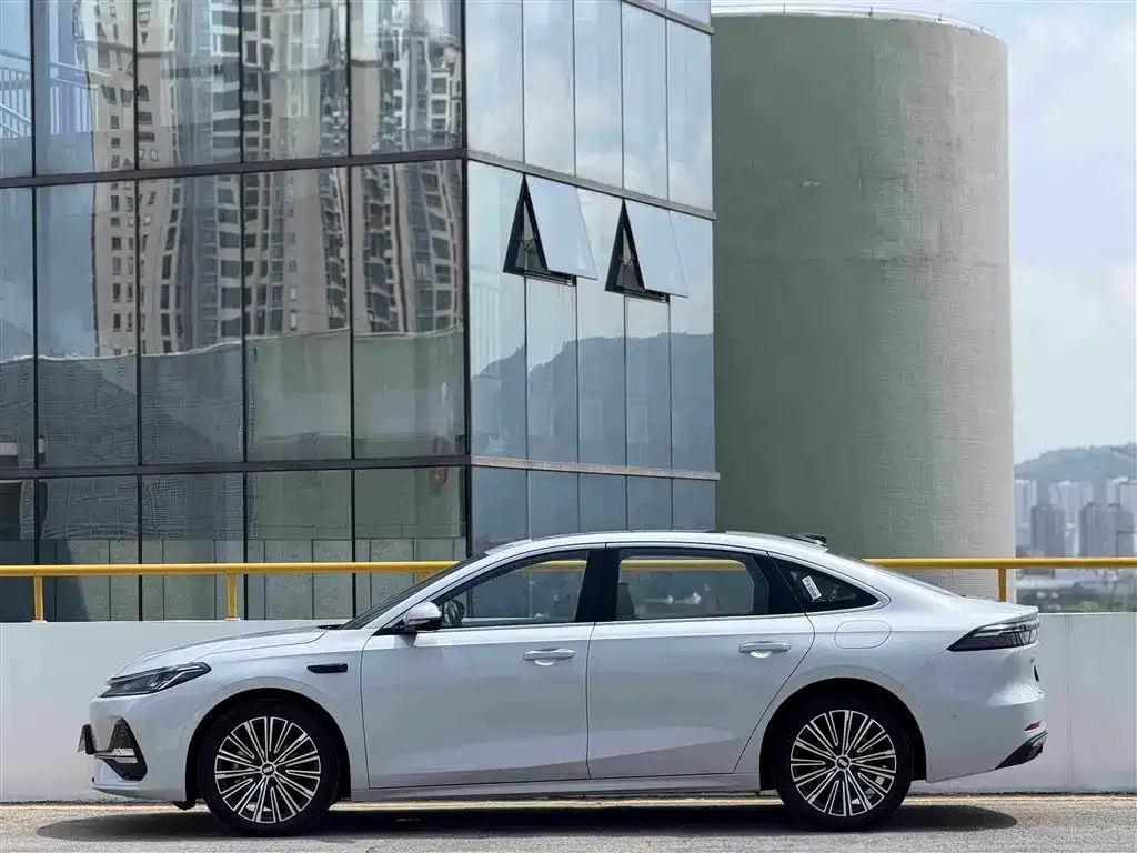 Geely Galaxy A7 EM — фото 5