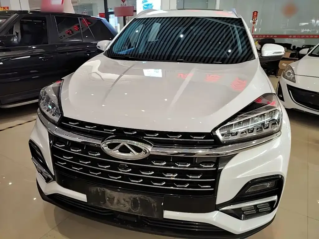 Chery Tiggo 8 — фото 10