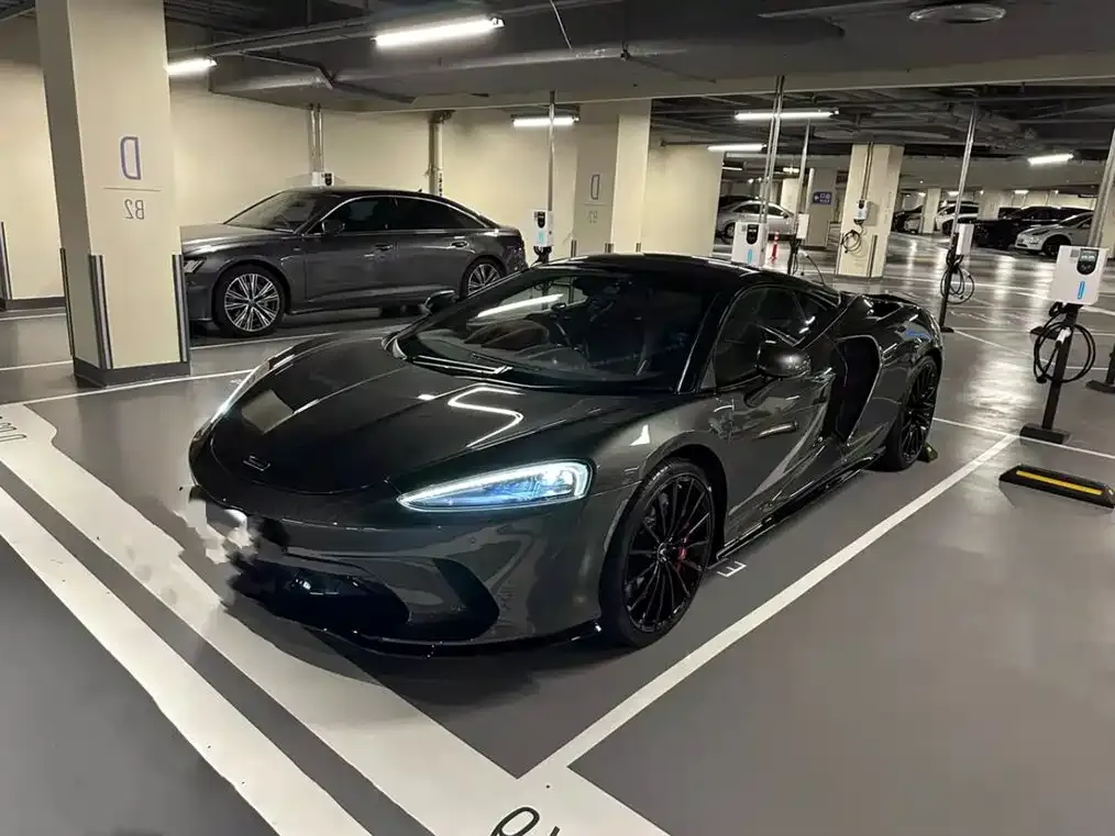 McLaren GT — фото 1
