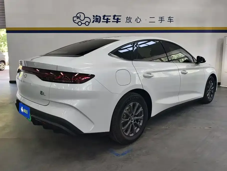 BYD Qin L — фото 4
