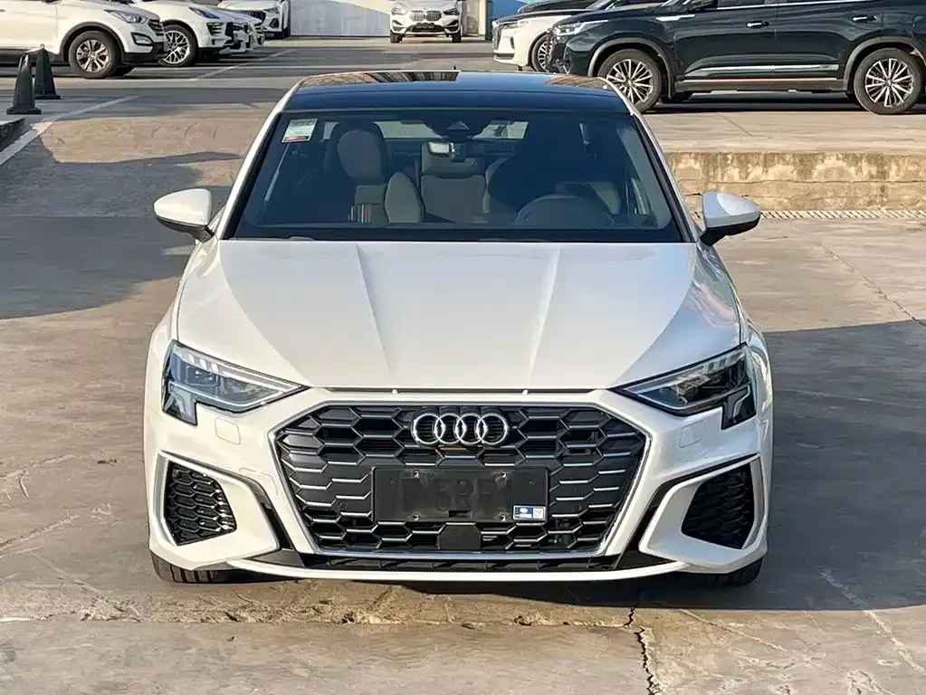 Audi A3 — фото 2