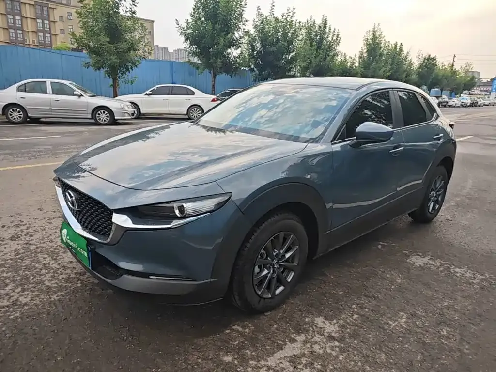 Mazda CX-30 — фото 1