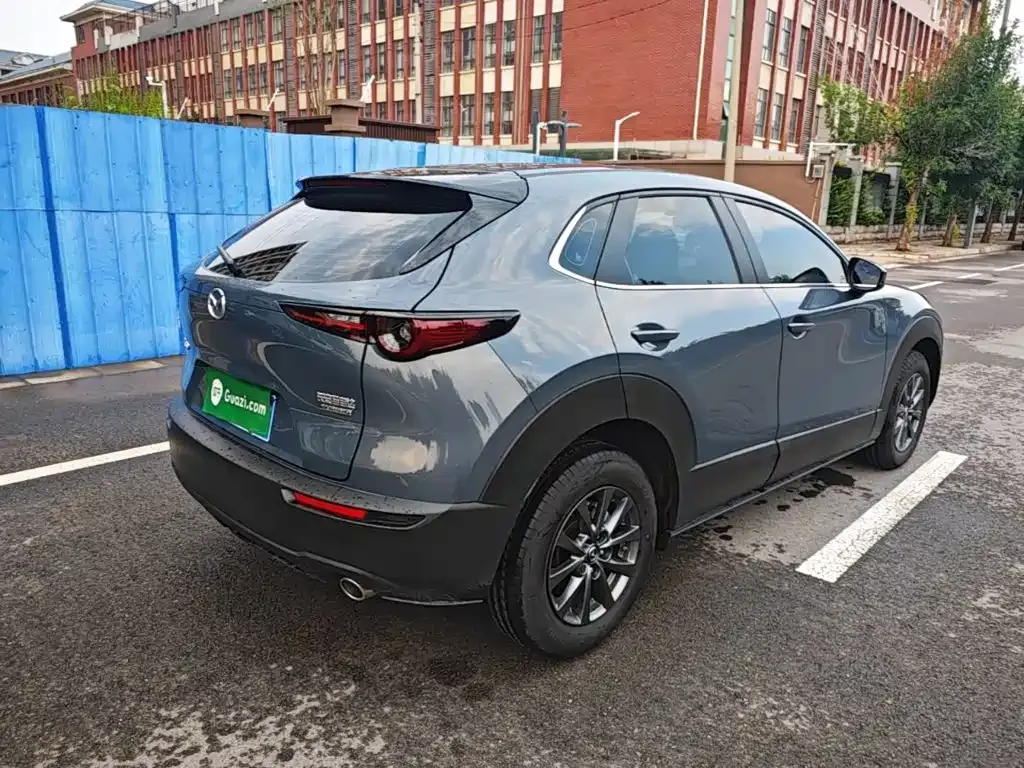 Mazda CX-30 — фото 10