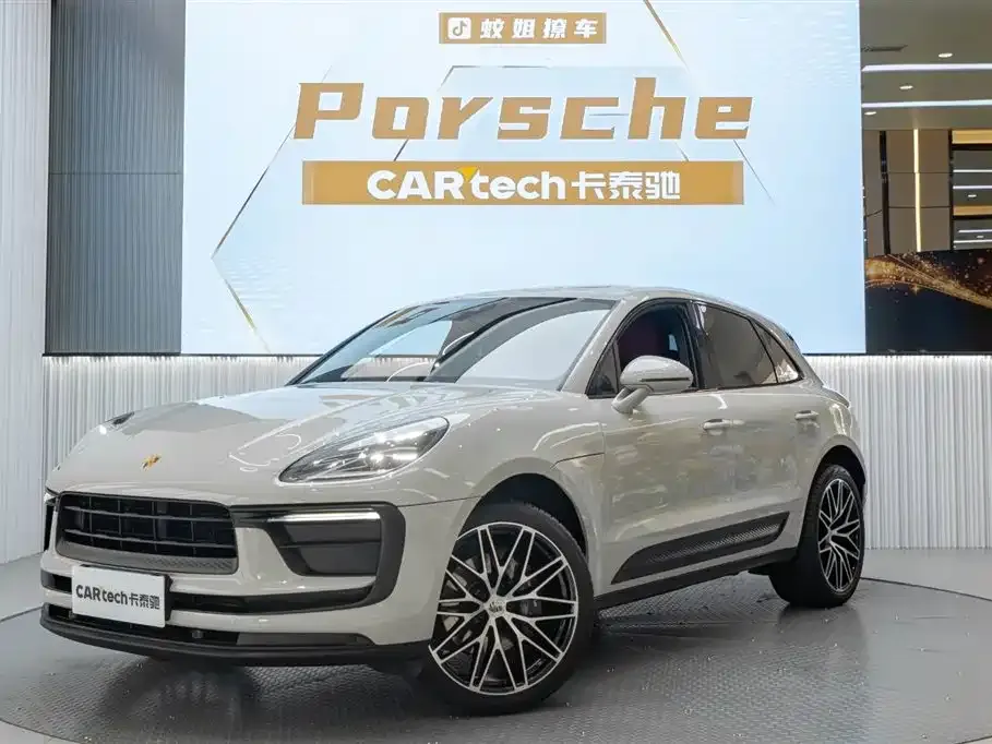Porsche Macan — фото 1