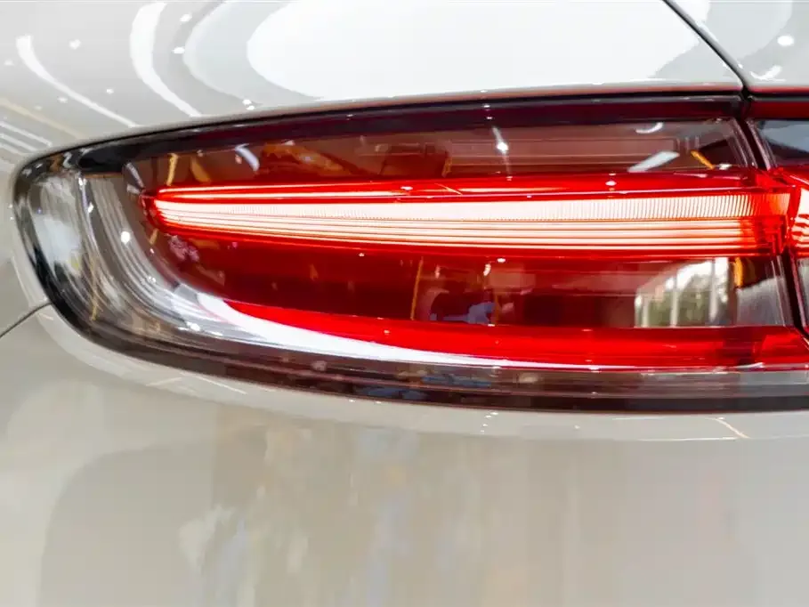 Porsche Macan — фото 3