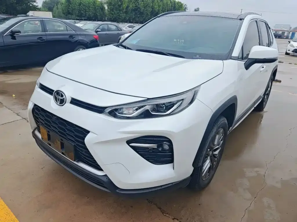 Toyota Wildlander — фото 1