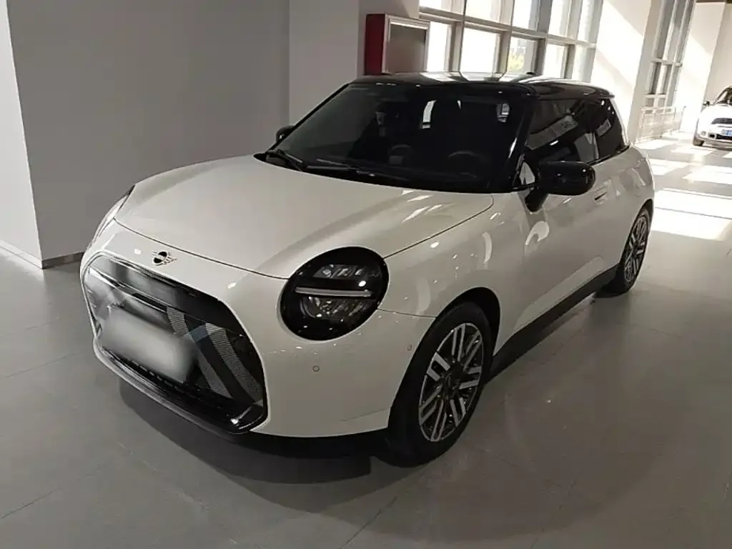 MINI Cooper EV — фото 1