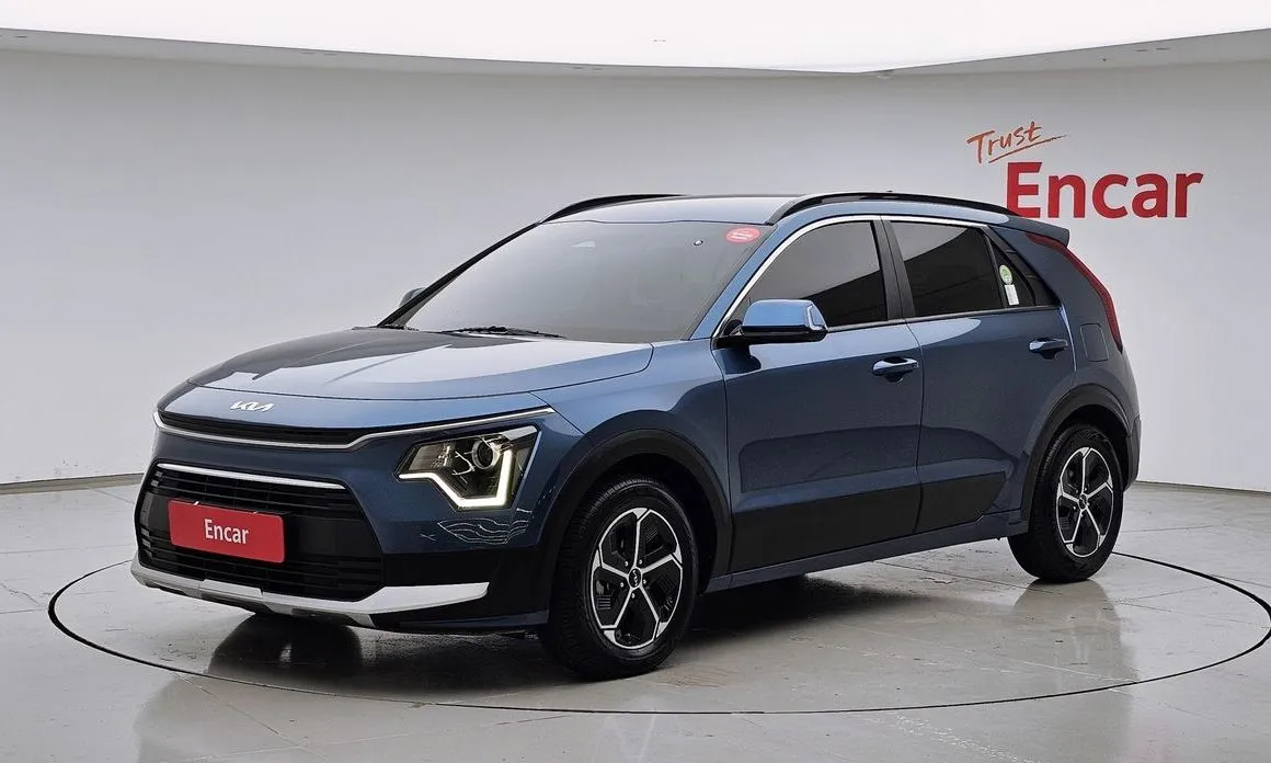 Kia Niro — фото 1