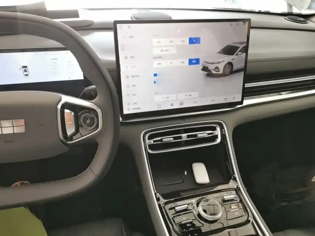Geely Galaxy A7 EM — фото 2