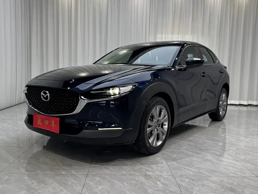 Mazda CX-30 — фото 1