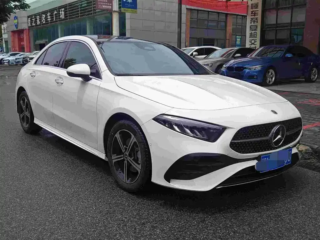 Mercedes-Benz A-Class — фото 7