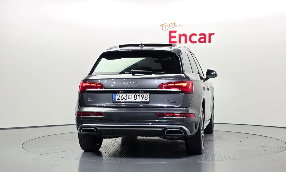 Audi Q5 — фото 2