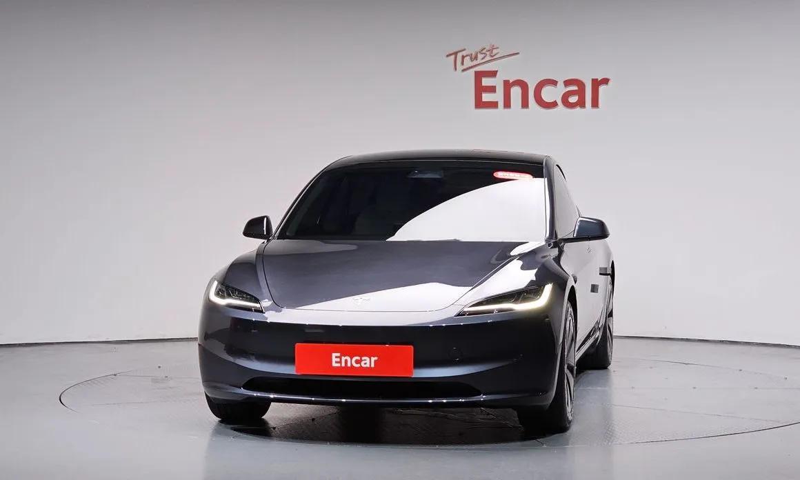 Tesla Model 3 — фото 3