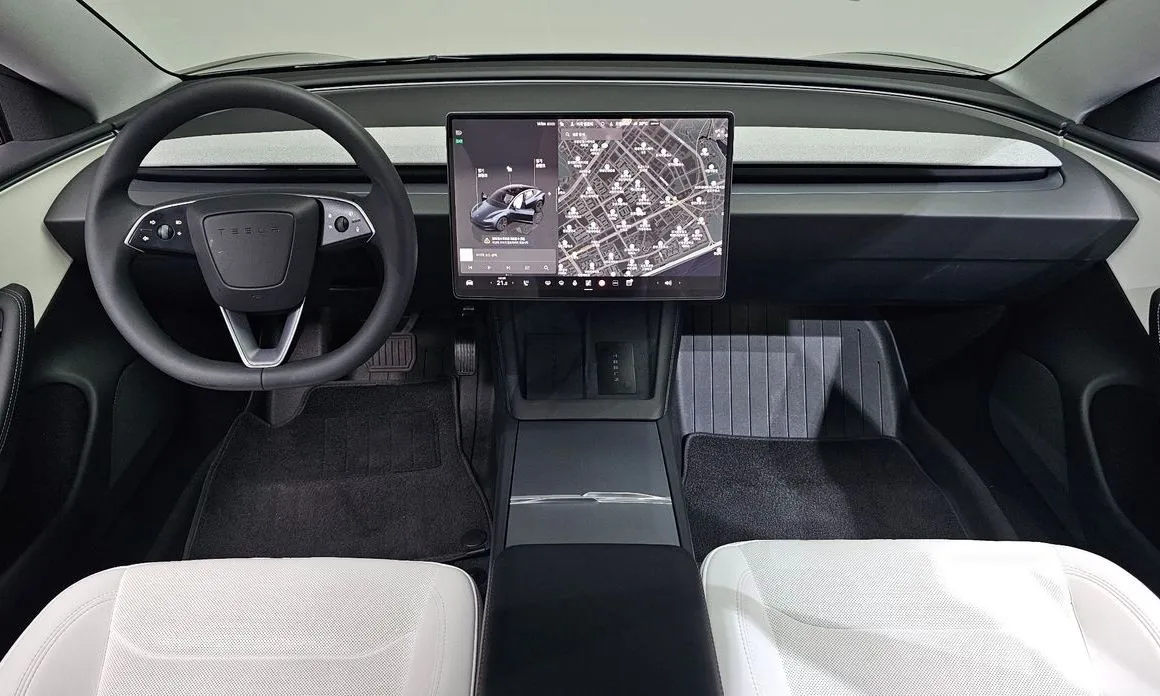 Tesla Model 3 — фото 2