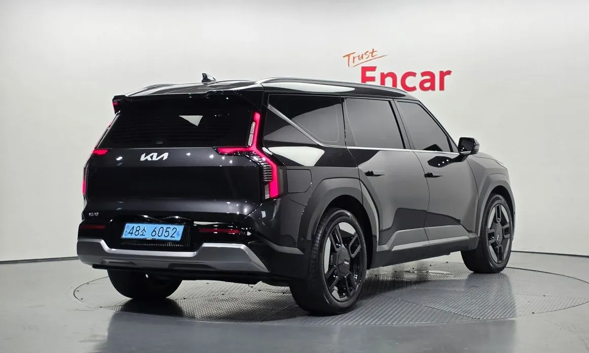 Kia EV9 — фото 3