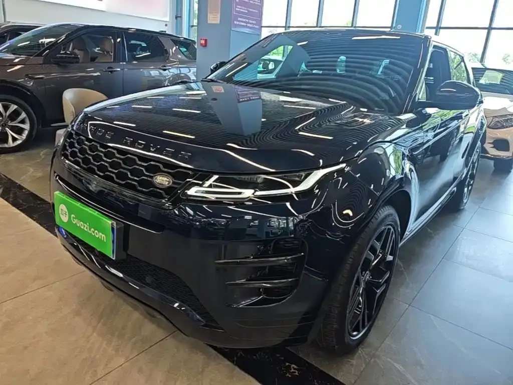 Land Rover Evoque — фото 1