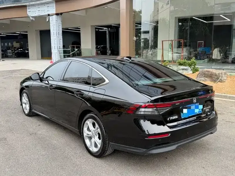 Honda Accord — фото 2