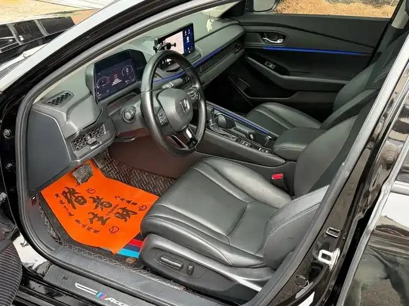 Honda Accord — фото 5