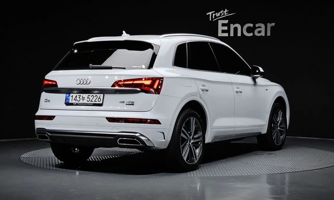 Audi Q5 — фото 3