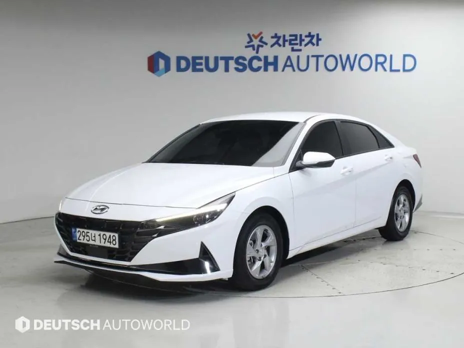 Hyundai AVANTE — фото 1