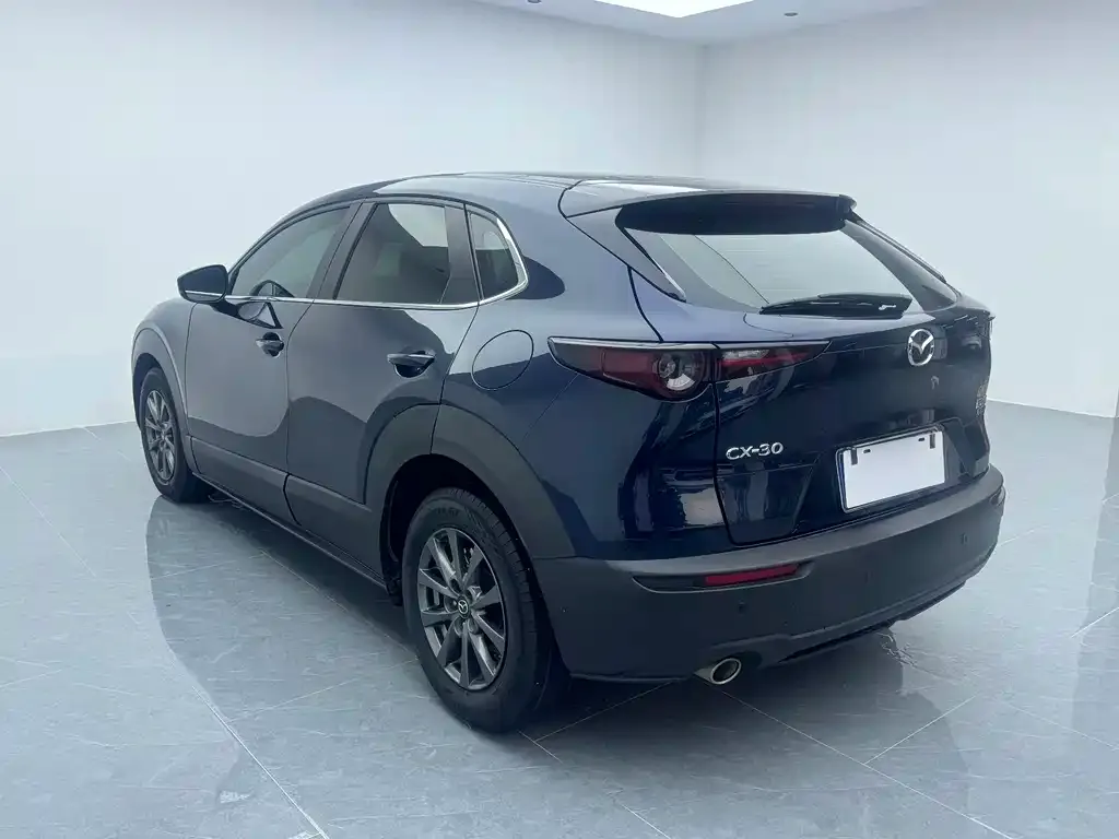 Mazda CX-30 — фото 4