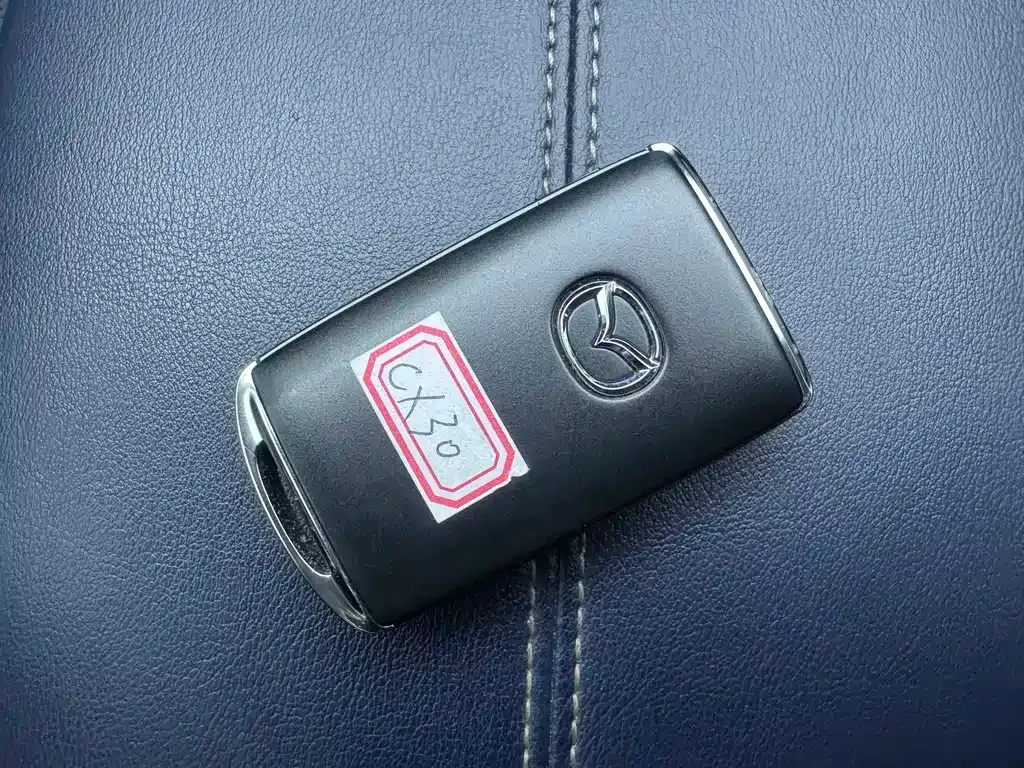 Mazda CX-30 — фото 10