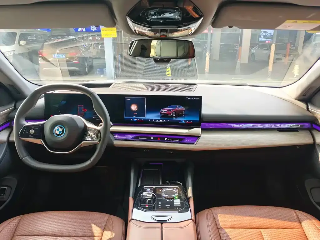 BMW i5 — фото 3