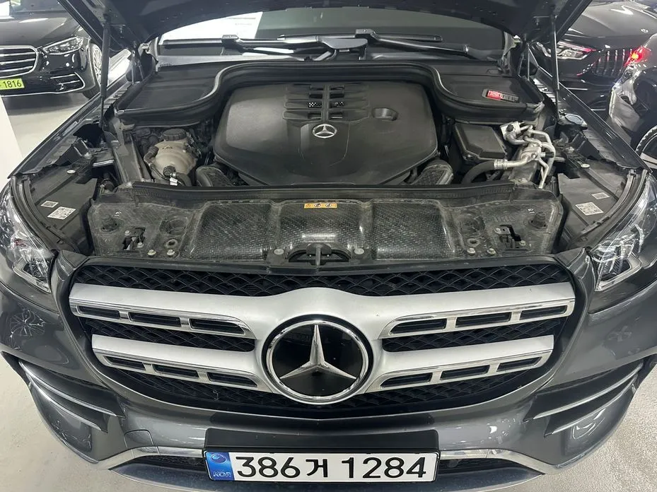 Mercedes-Benz GLS-Class — фото 10
