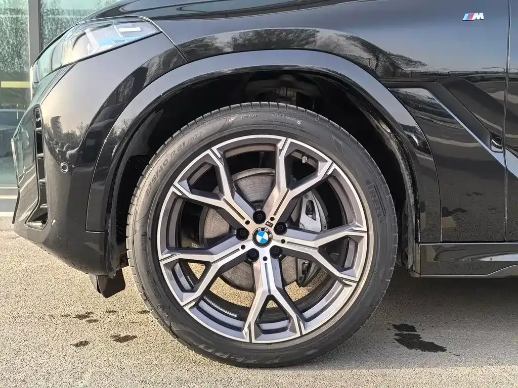 BMW X6 — фото 9