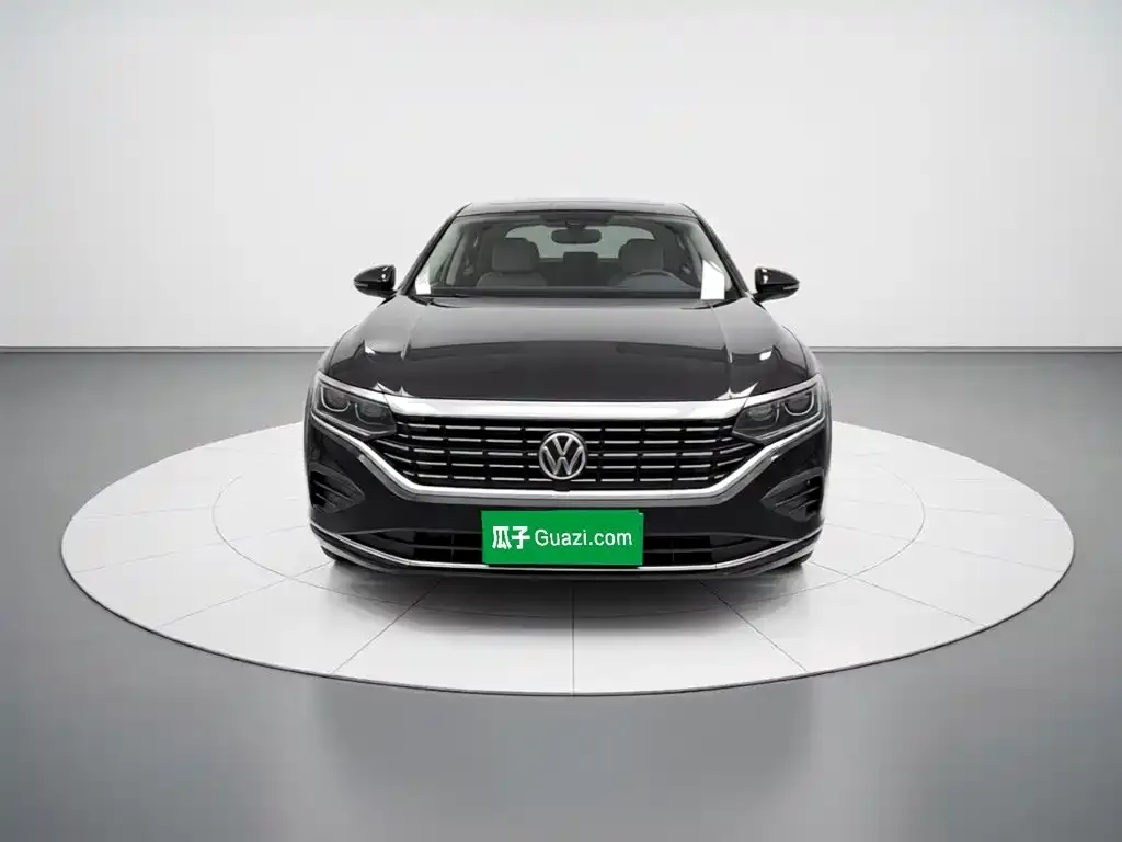 Volkswagen Passat — фото 5