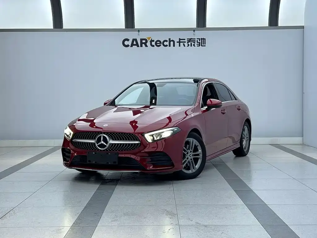 Mercedes-Benz A-Class — фото 1