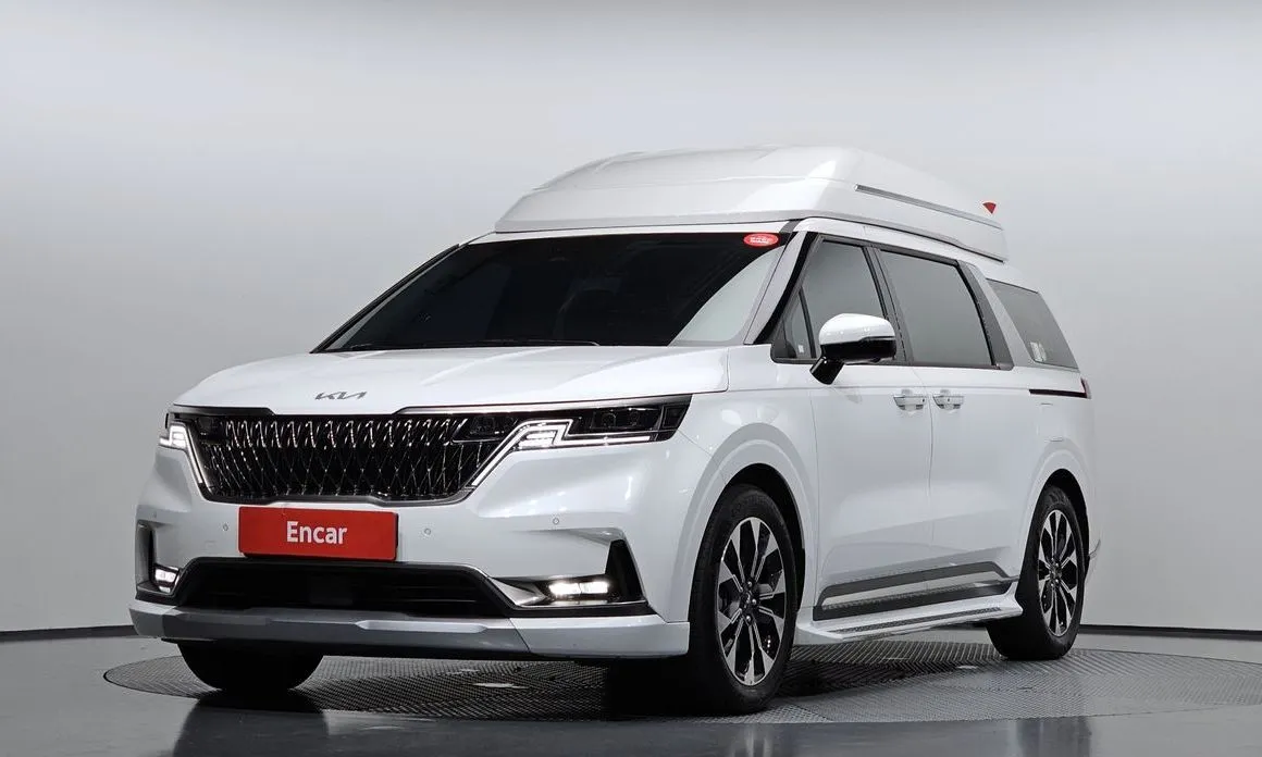 Kia Carnival — фото 1