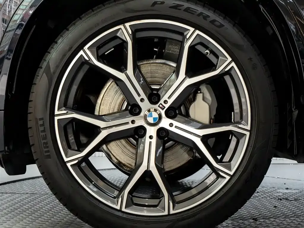 BMW X5 — фото 4