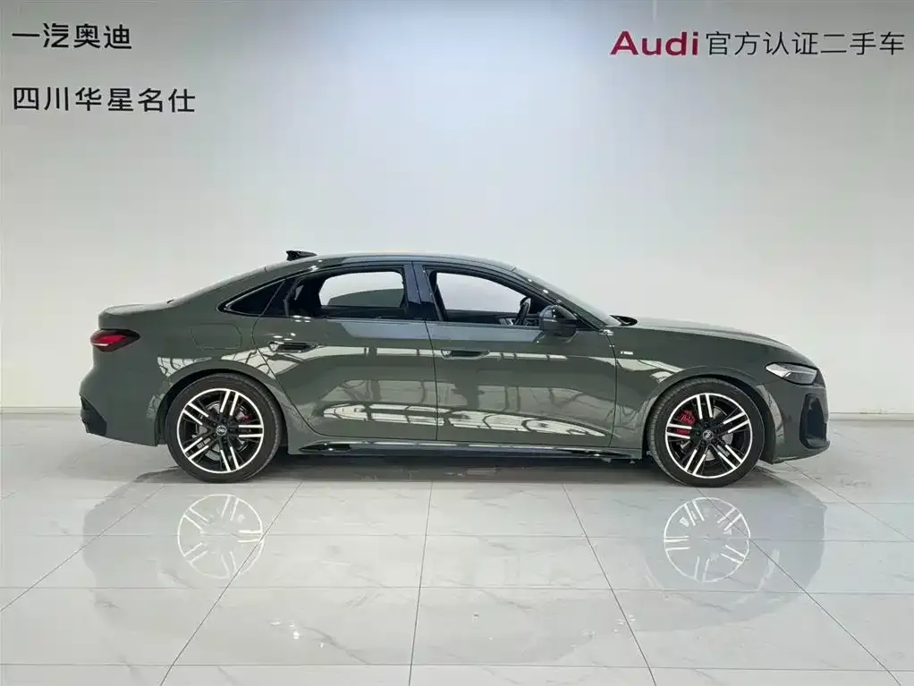 Audi A5L — фото 5