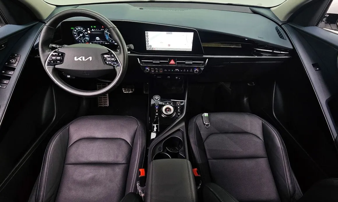 Kia Niro — фото 10